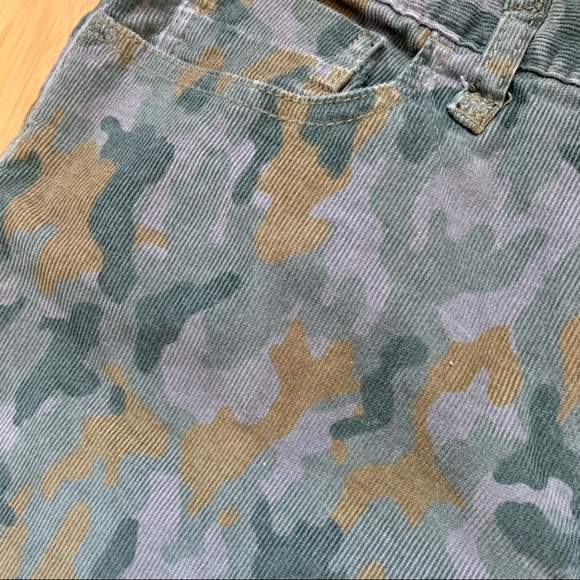Free People Camouflage Corduroy Jeans Sz 31 - Picture 3 of 6